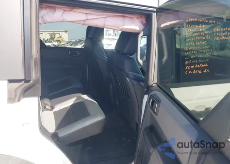 2024 Ford Bronco Black Diamond z USA, uszkodzony, nr VIN 1FMDE1BH9RLB03372